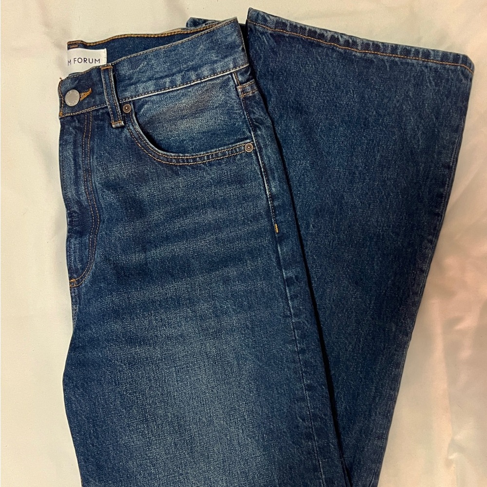 NEW Aritzia Farrah Hi-Rise Wide Jeans shade “Be about dark bleu” originally $110